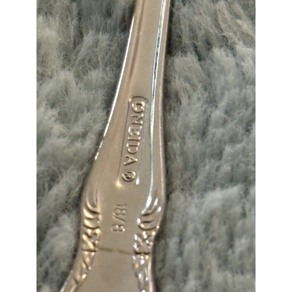Oneida Stainless Chateau 2 Spoons - Picture 7 of 8